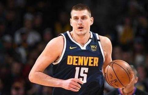 从拉塞尔到约基奇,一份不完美但真实的NBA总冠军时间表 从拉塞尔到约基奇,一份不完美但真实的NBA总冠军时间表